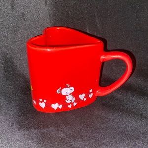 Adorable Snoopy/Peanuts Heart Ceramic Mug